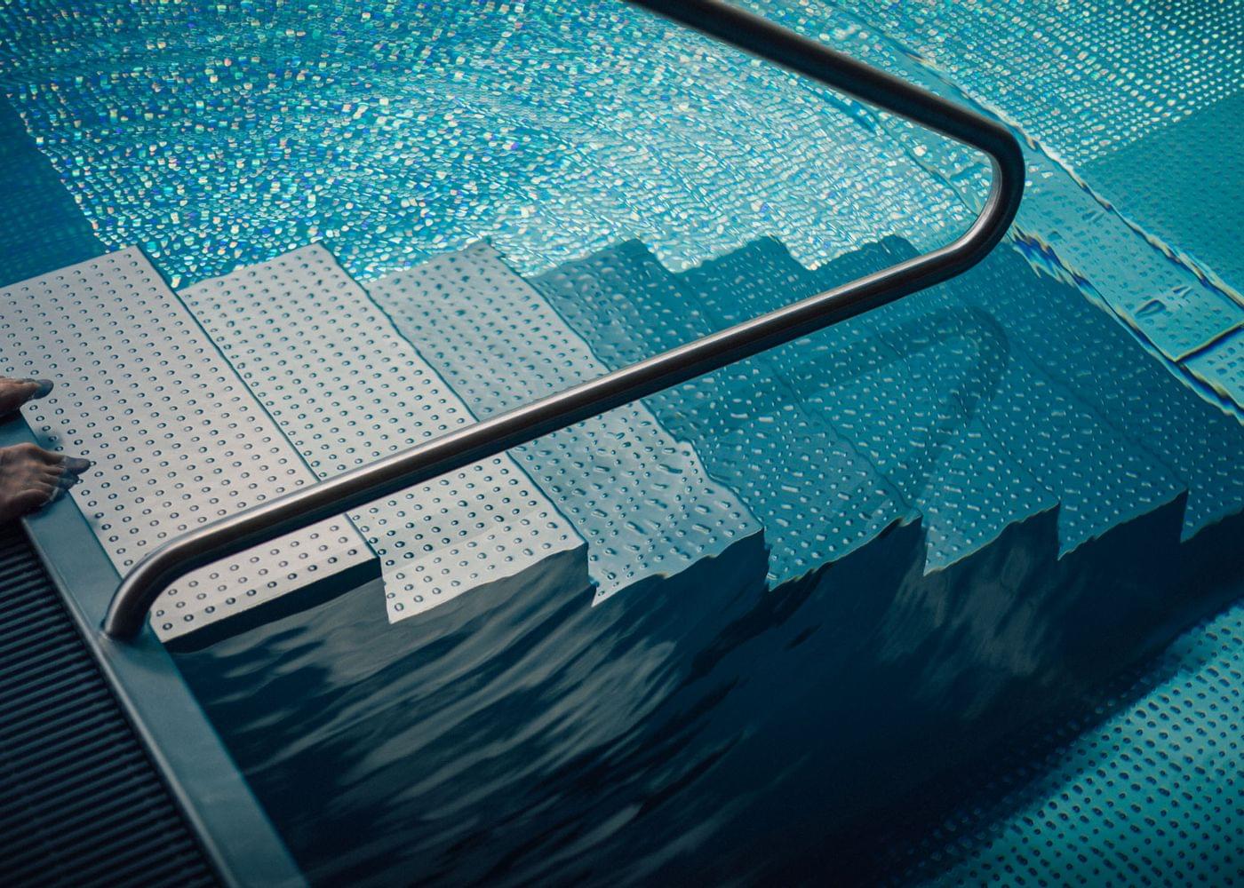 Torghele's Wald + Fluh - Wellnesshotel im Allgäu - Infinity Pool  