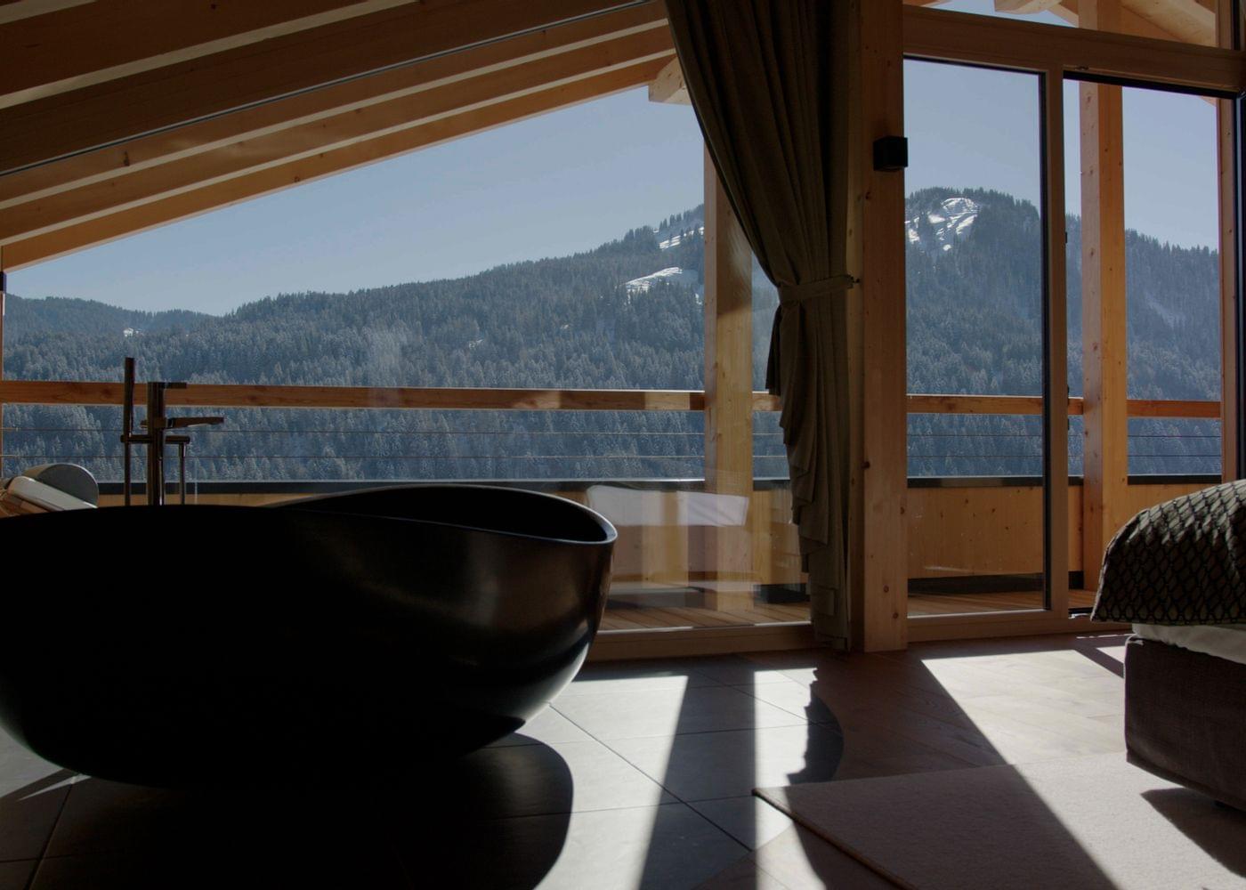 Winterurlaub Allgäu – Zimmer Bergliebe – Torghele's Wald und Fluh